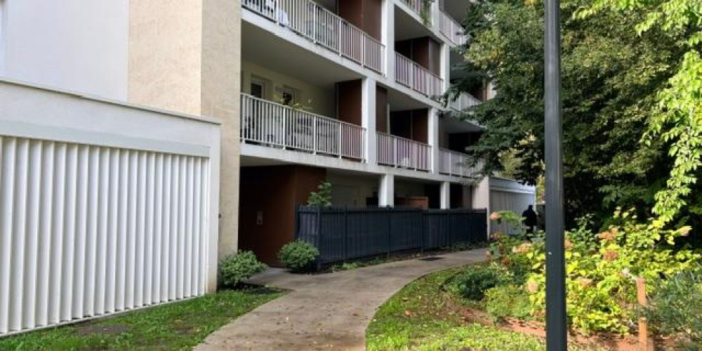 appartement à LE BOUSCAT (33110)