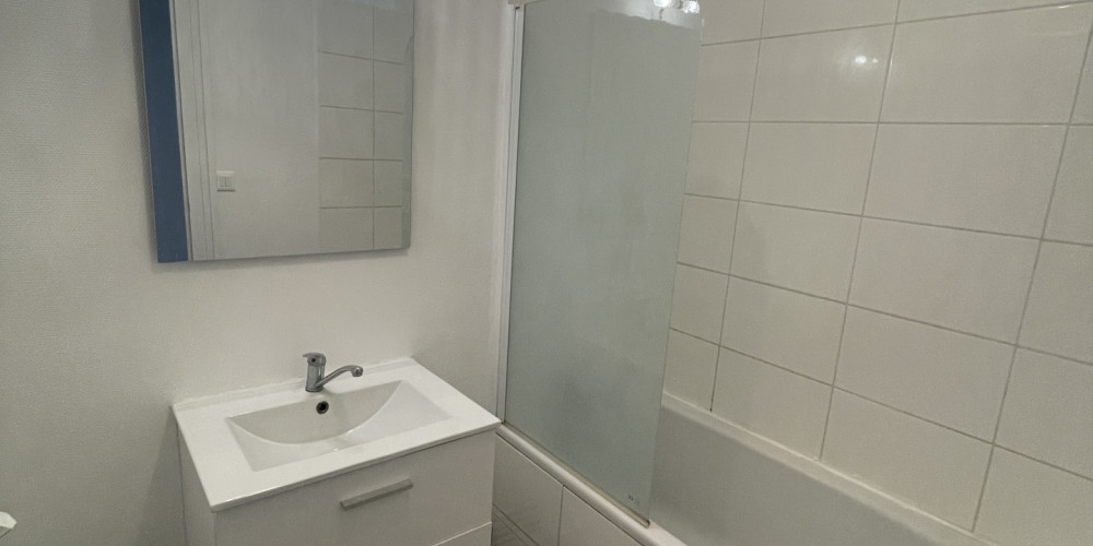 appartement à BORDEAUX (33000)