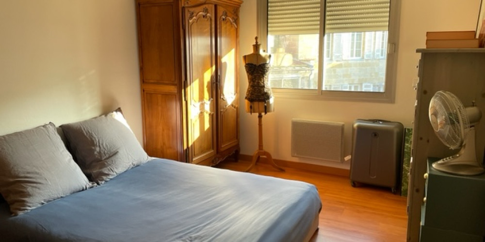 appartement à BORDEAUX (33000)