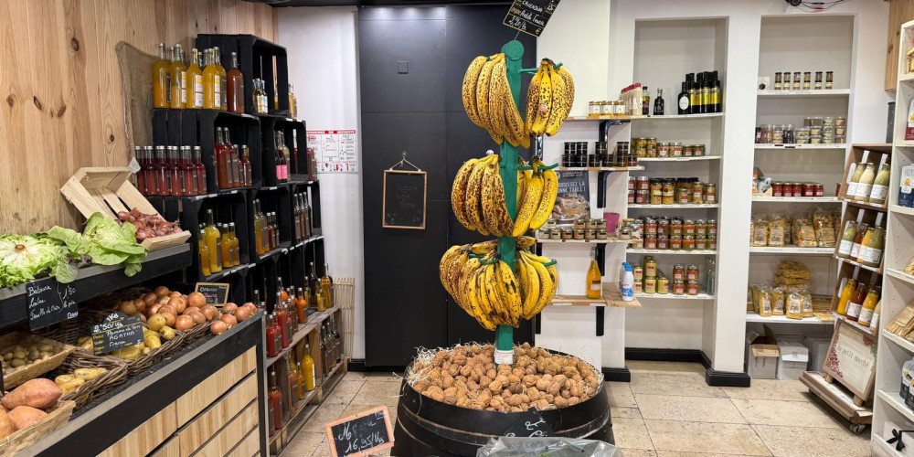 local commercial à BORDEAUX (33000)