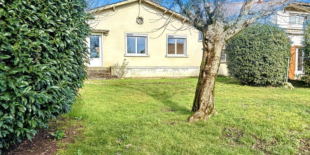 maison à PINEUILH (33220)