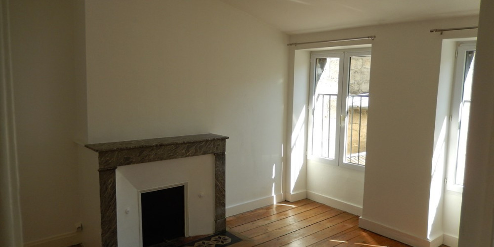 appartement à BORDEAUX (33000)