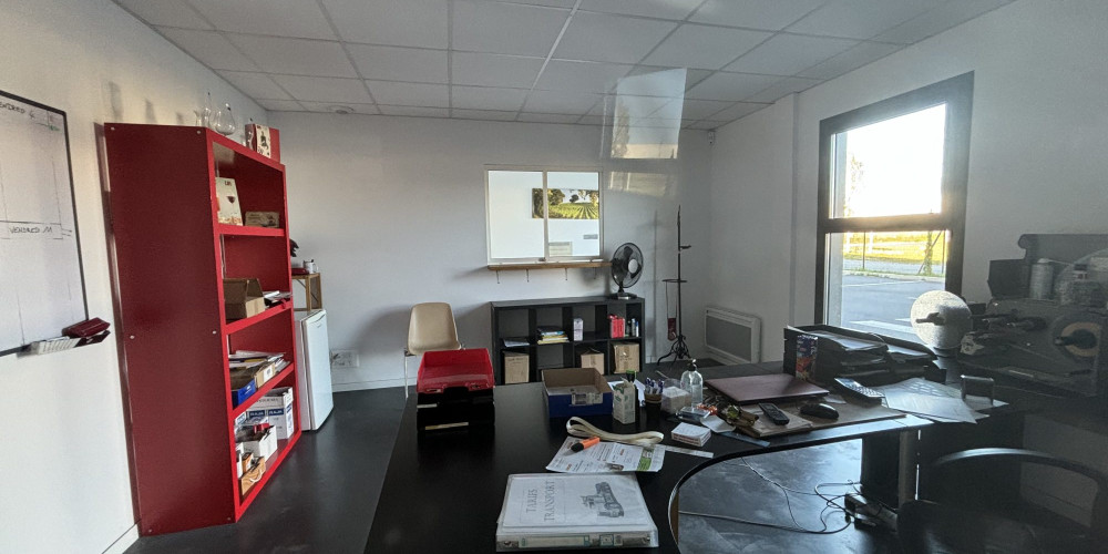 local commercial à ST MAGNE DE CASTILLON (33350)