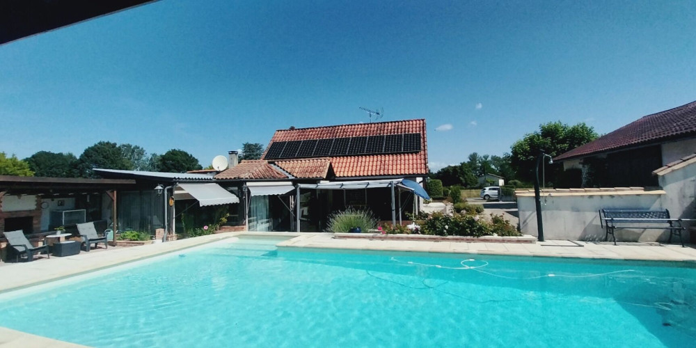 maison à TIZAC DE LAPOUYADE (33620)