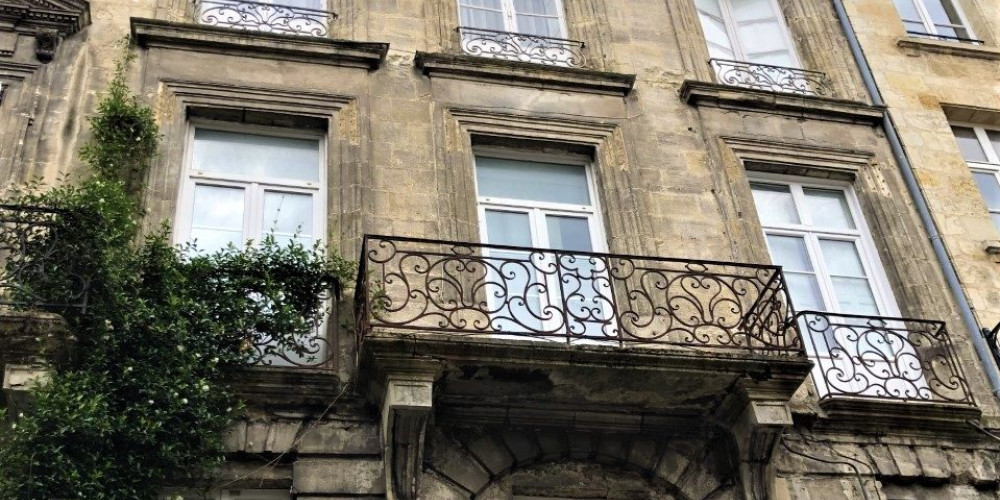 appartement à BORDEAUX (33000)