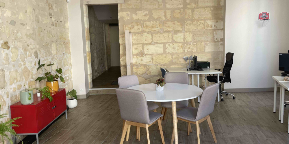 local commercial à BORDEAUX (33000)