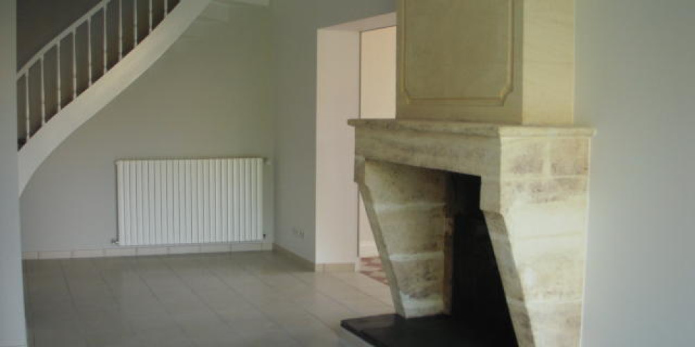maison à VAL DE VIRVEE (33240)