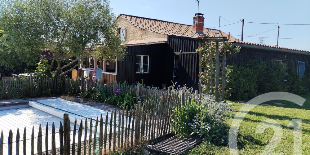 maison à PODENSAC (33720)
