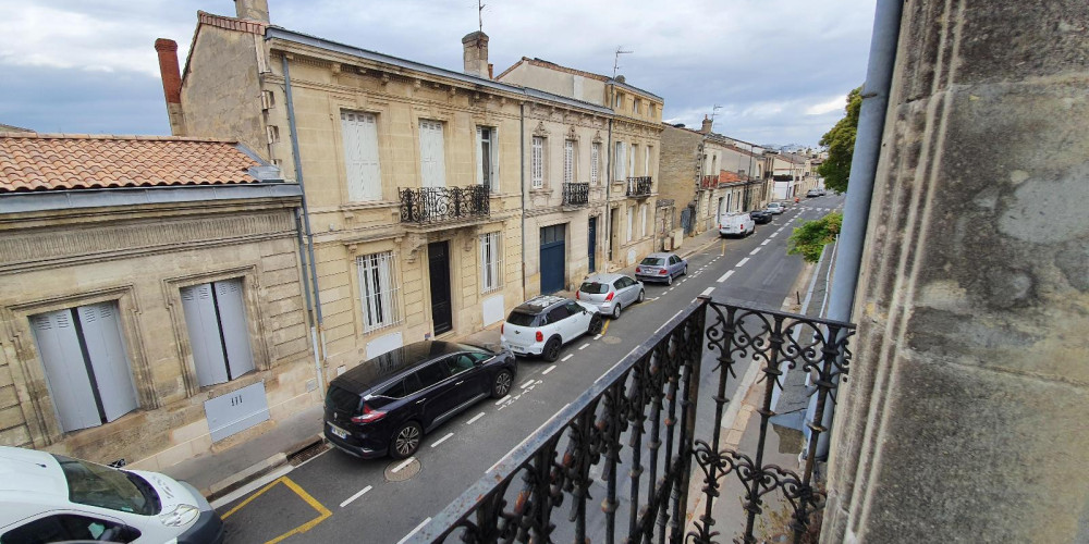 appartement à BORDEAUX (33800)