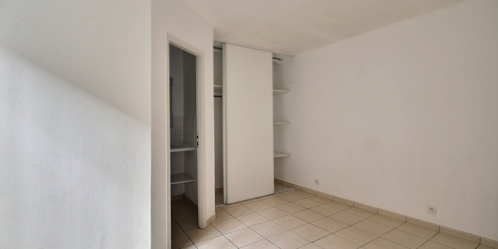 appartement à BORDEAUX (33800)