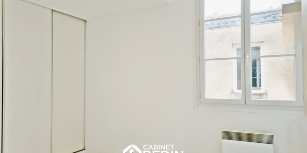 appartement à BORDEAUX (33000)