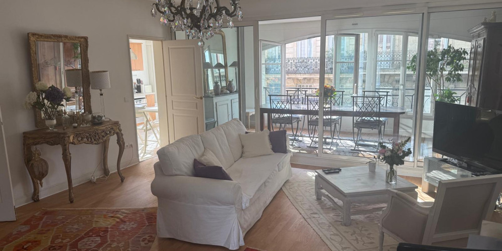 appartement à BORDEAUX (33000)