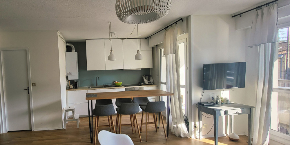 appartement à LE BOUSCAT (33110)