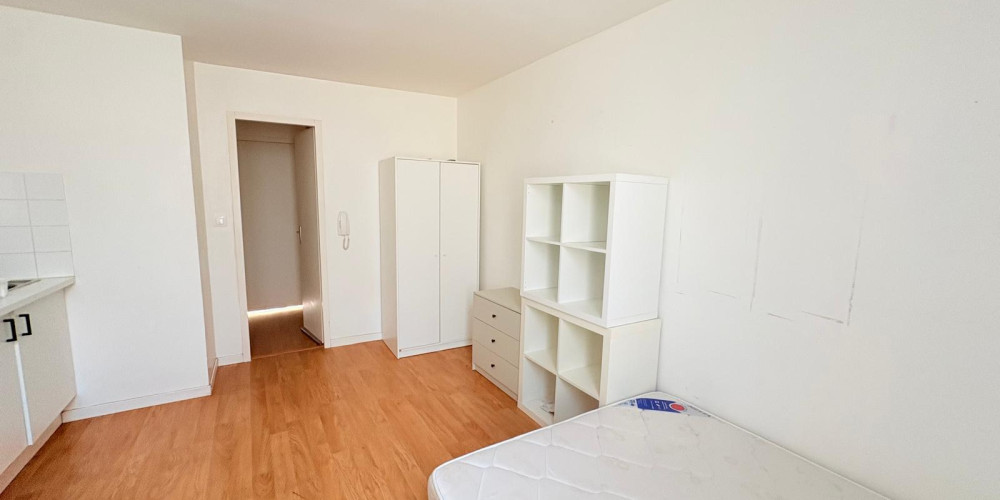 appartement à BORDEAUX (33800)