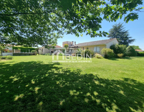 maison  COUTRAS