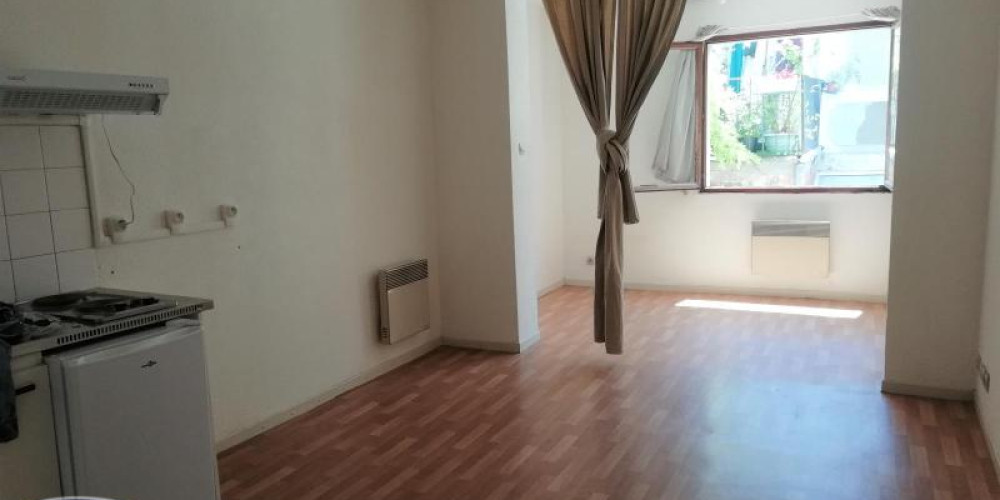 appartement à BORDEAUX (33000)
