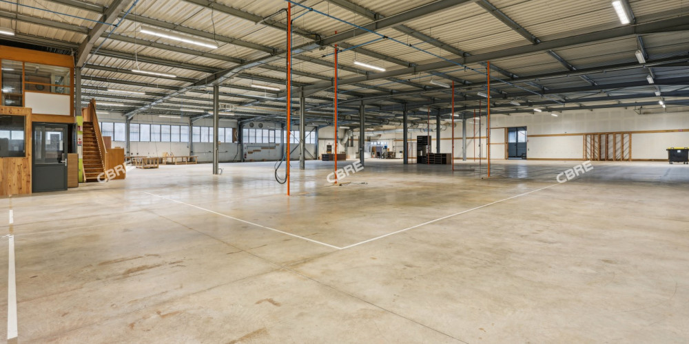 local industriel à CADAUJAC (33140)