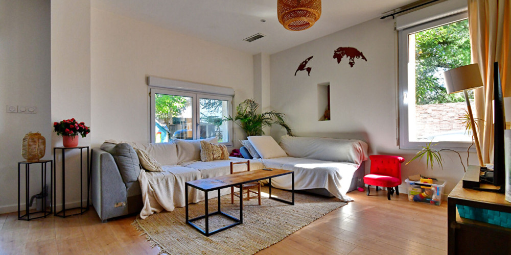 maison à VILLENAVE D ORNON (33140)