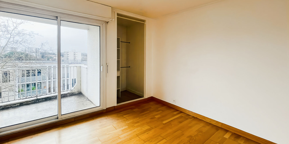 appartement à BORDEAUX (33200)
