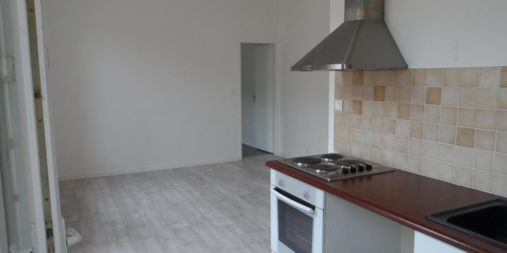 appartement à BORDEAUX (33000)