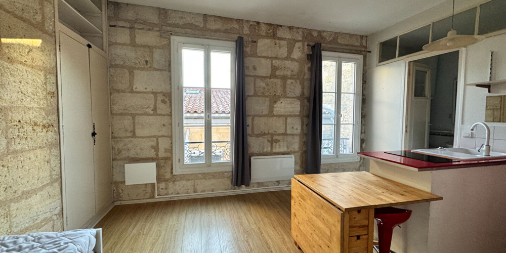appartement à BORDEAUX (33000)