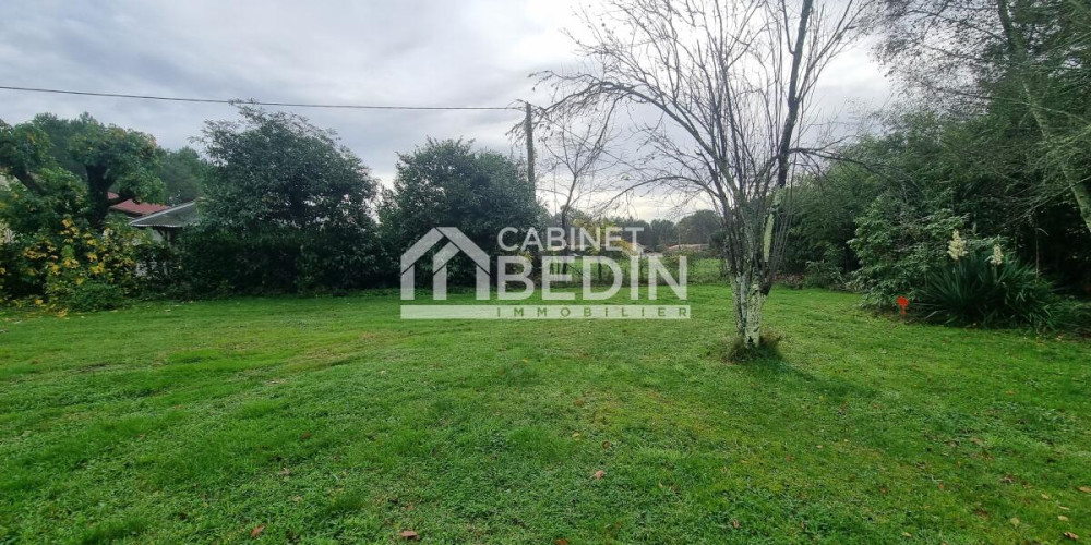 terrain à SALLES (33770)