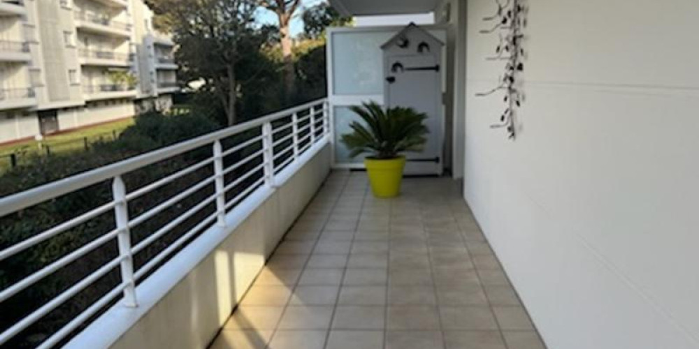 appartement à LE BOUSCAT (33110)