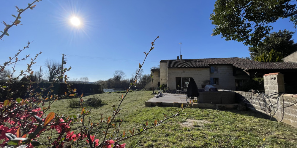 maison à STE TERRE (33350)