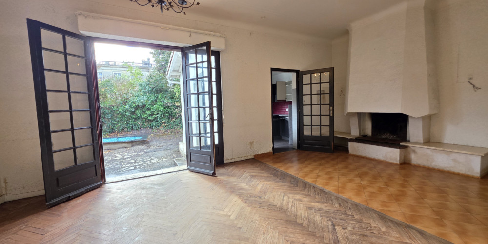 maison à TALENCE (33400)