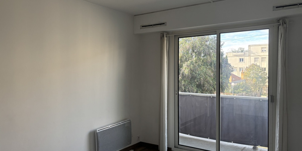 appartement à BORDEAUX (33000)