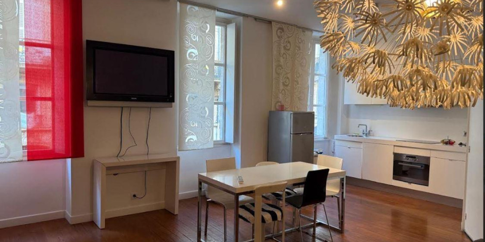 appartement à BORDEAUX (33000)