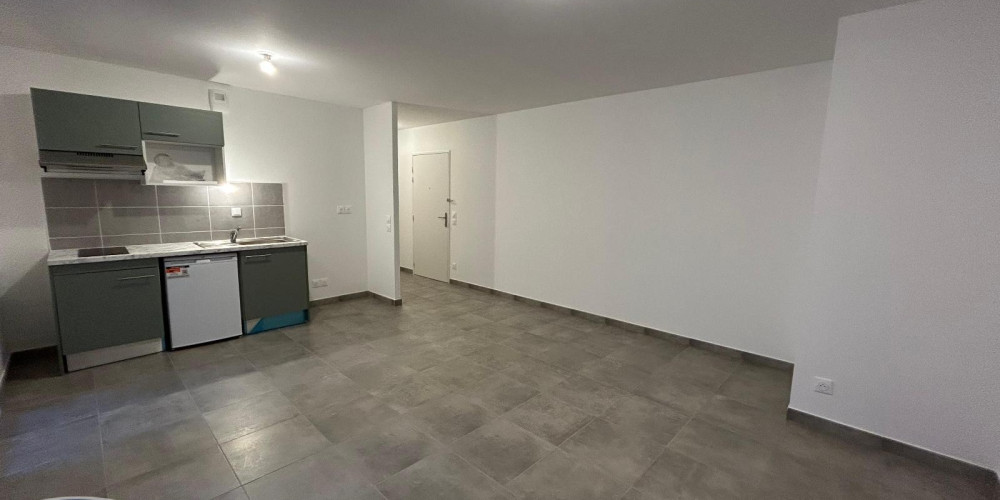 appartement à BORDEAUX (33800)