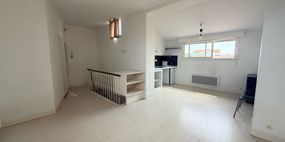 appartement à BORDEAUX (33000)