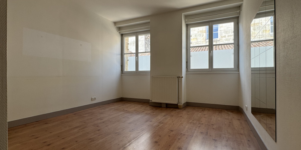 appartement à BORDEAUX (33000)