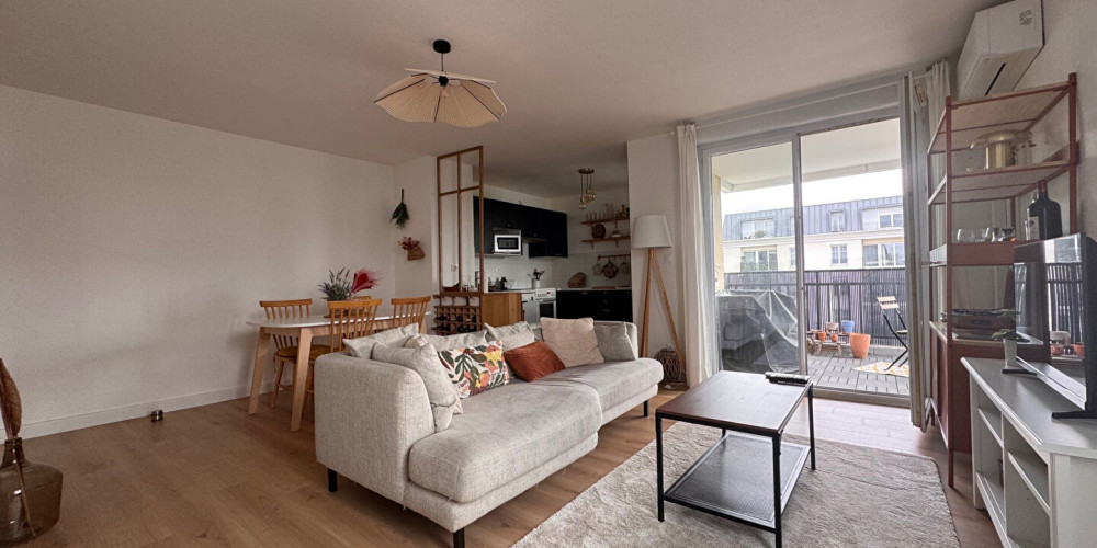 appartement à BORDEAUX (33300)