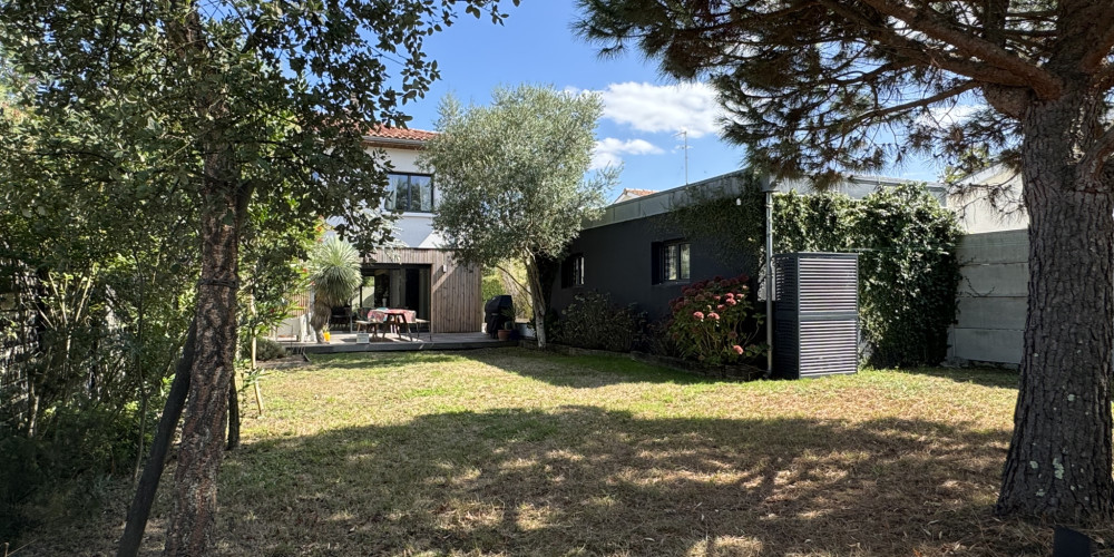 maison à BORDEAUX (33200)