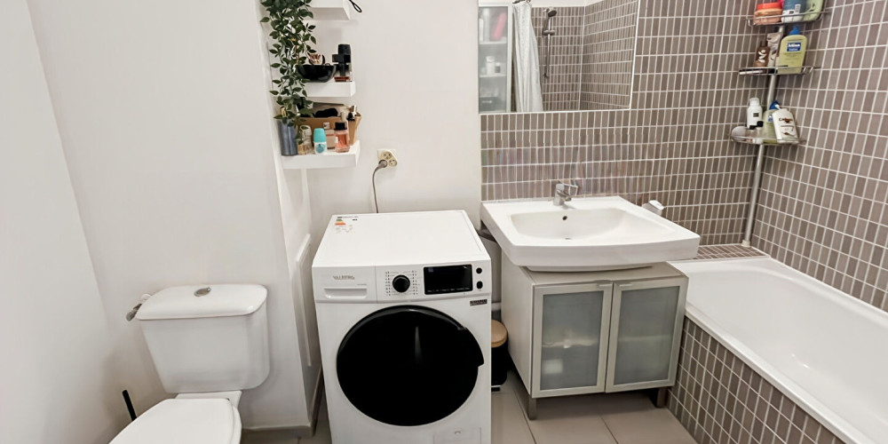 appartement à BORDEAUX (33800)