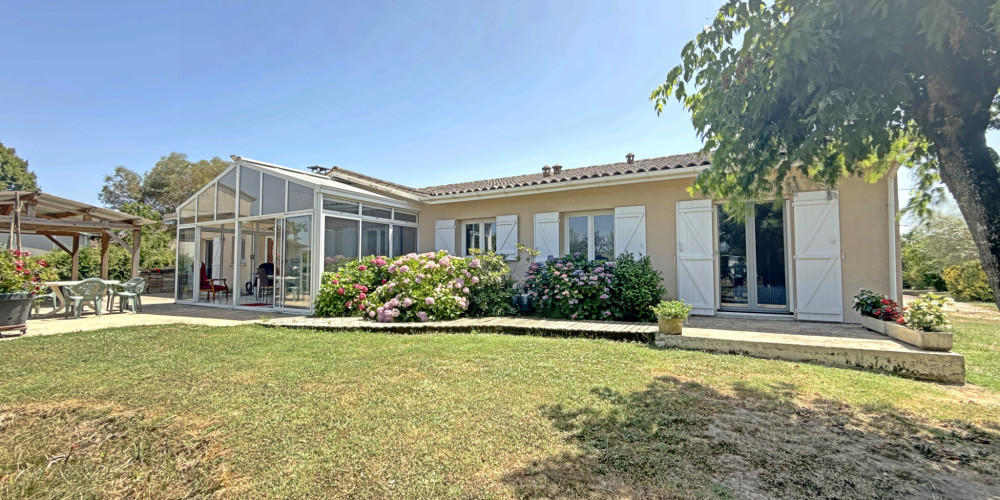 maison à COUTRAS (33230)