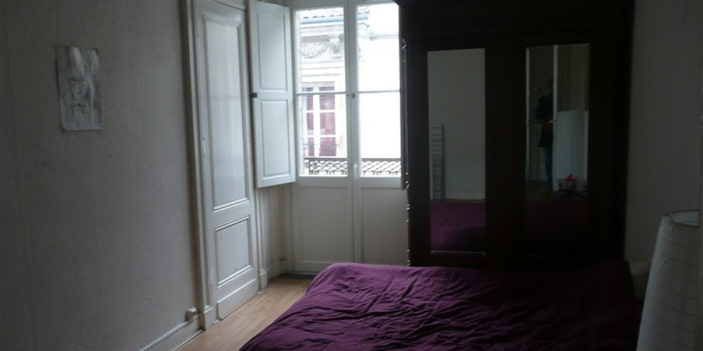 appartement à BORDEAUX (33000)
