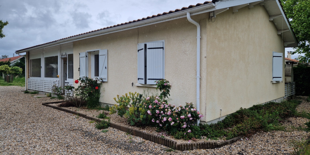 maison à ST VIVIEN DE MEDOC (33590)