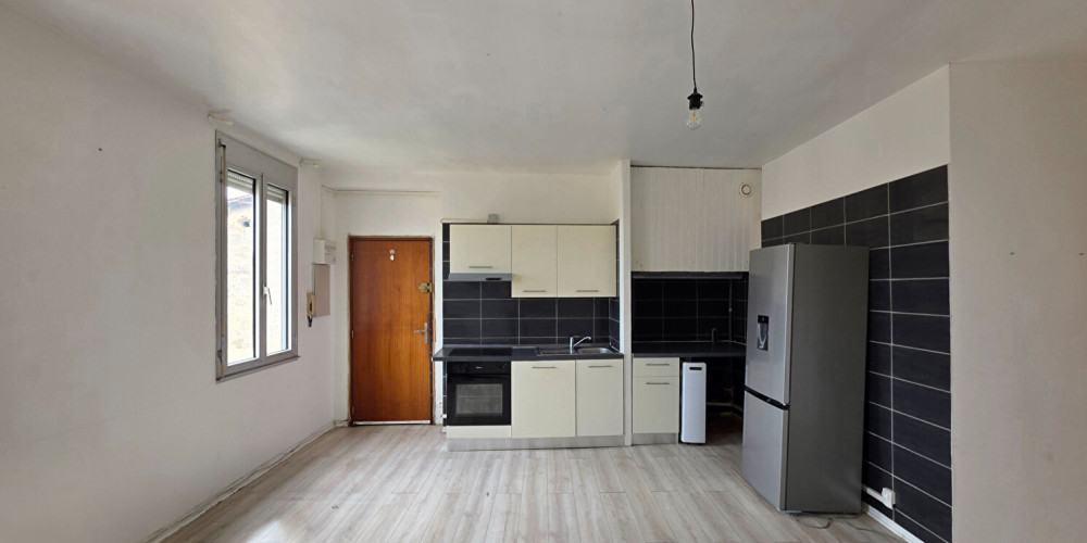 appartement à BORDEAUX (33800)