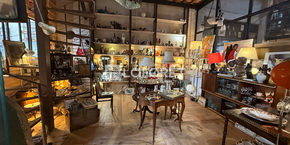 local commercial à PREIGNAC (33210)