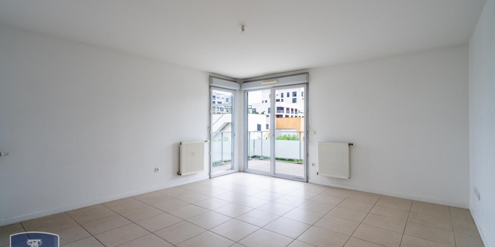 appartement à BORDEAUX (33300)