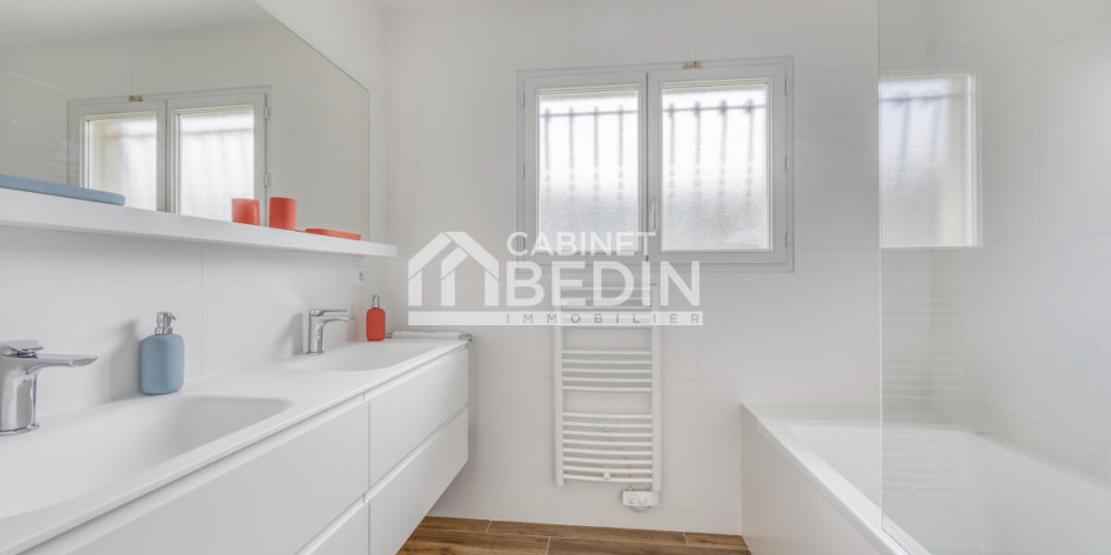 maison à PESSAC (33600)