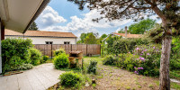 maison à ST JEAN D ILLAC (33127)