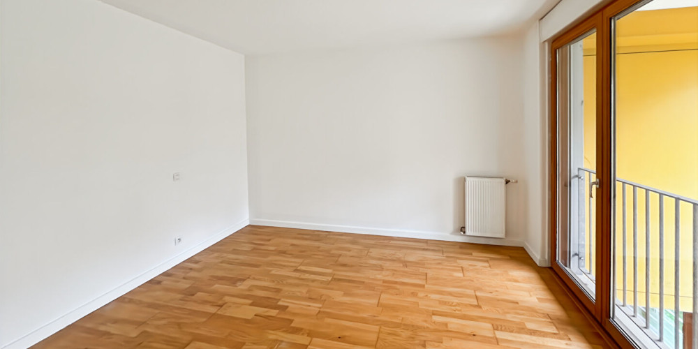 appartement à BORDEAUX (33800)