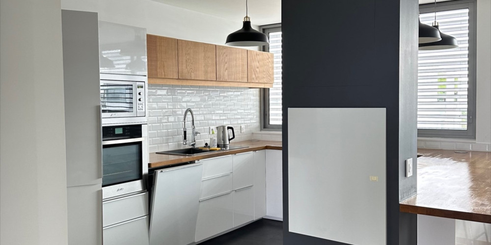 appartement à BORDEAUX (33300)