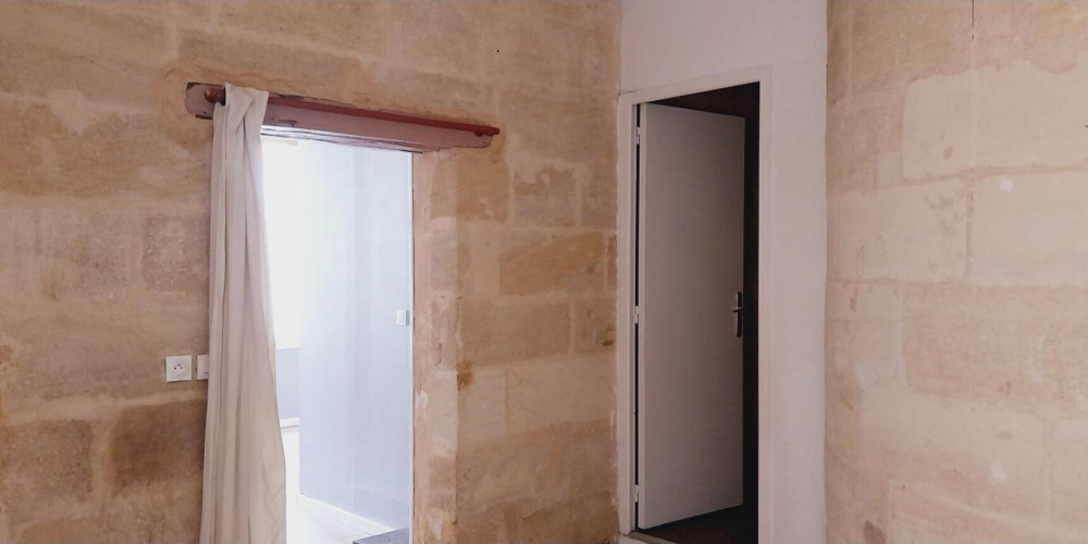 appartement à CASTILLON LA BATAILLE (33350)