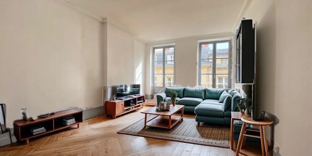 appartement à BORDEAUX (33000)
