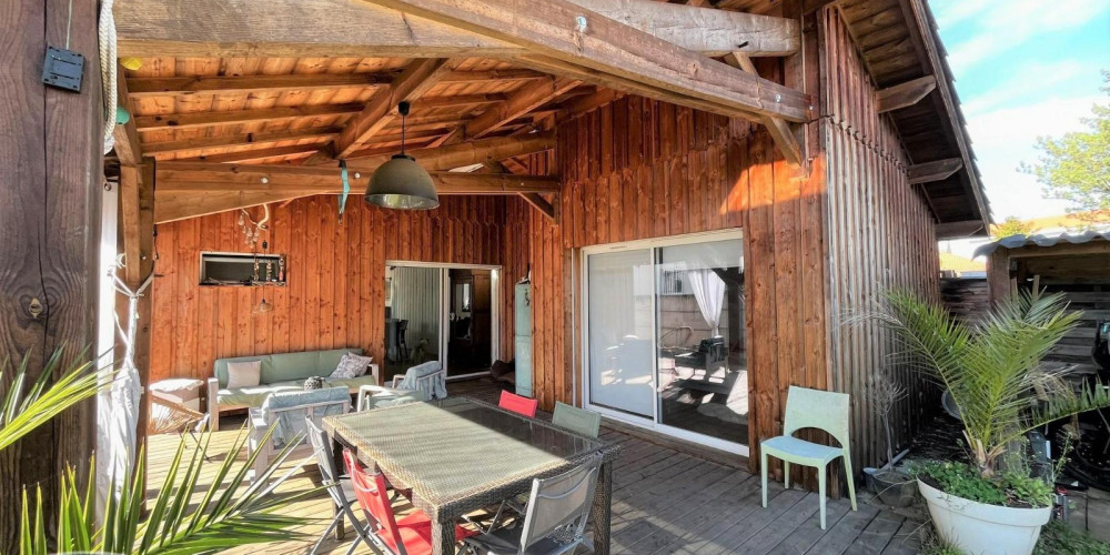 maison à PESSAC (33600)